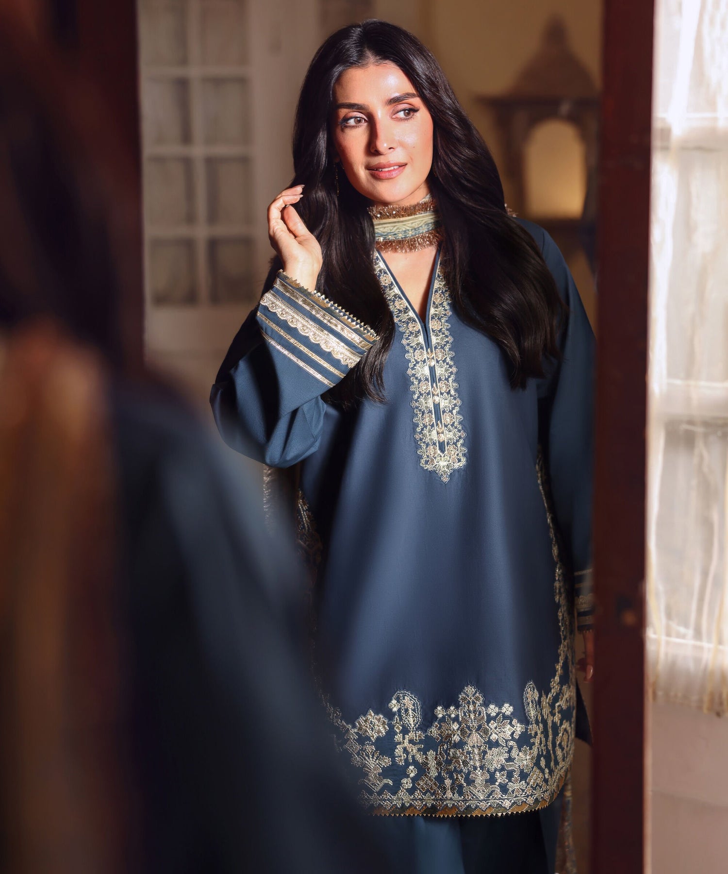 Sapphire 3 Piece Custom Stitched Suit - Blue - LB31388