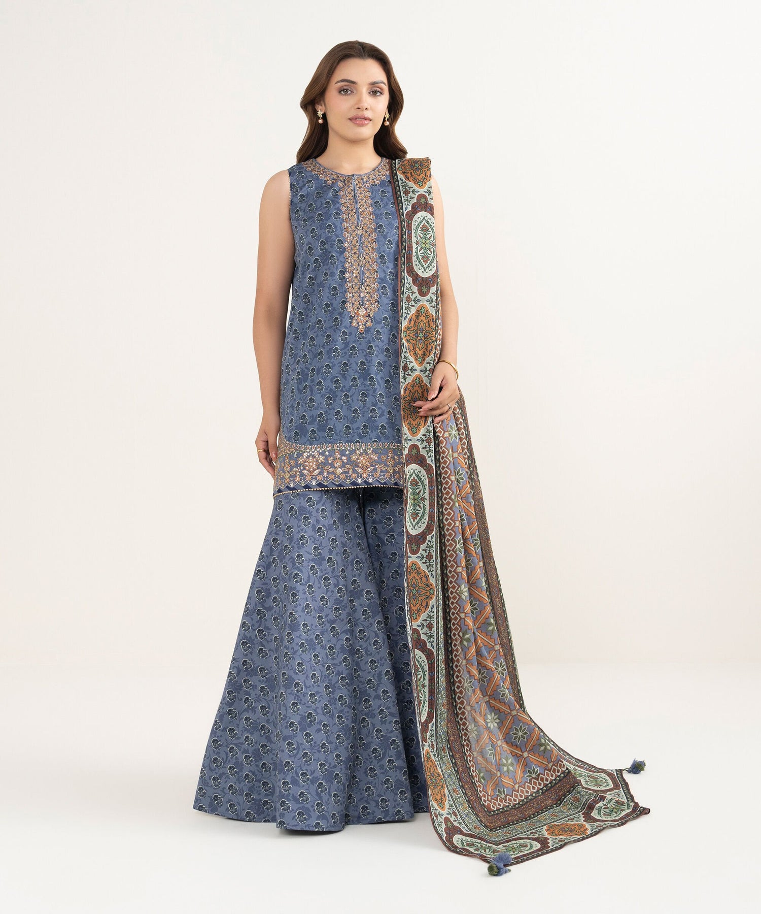 Sapphire 3 Piece Custom Stitched Suit - Blue - LB31409