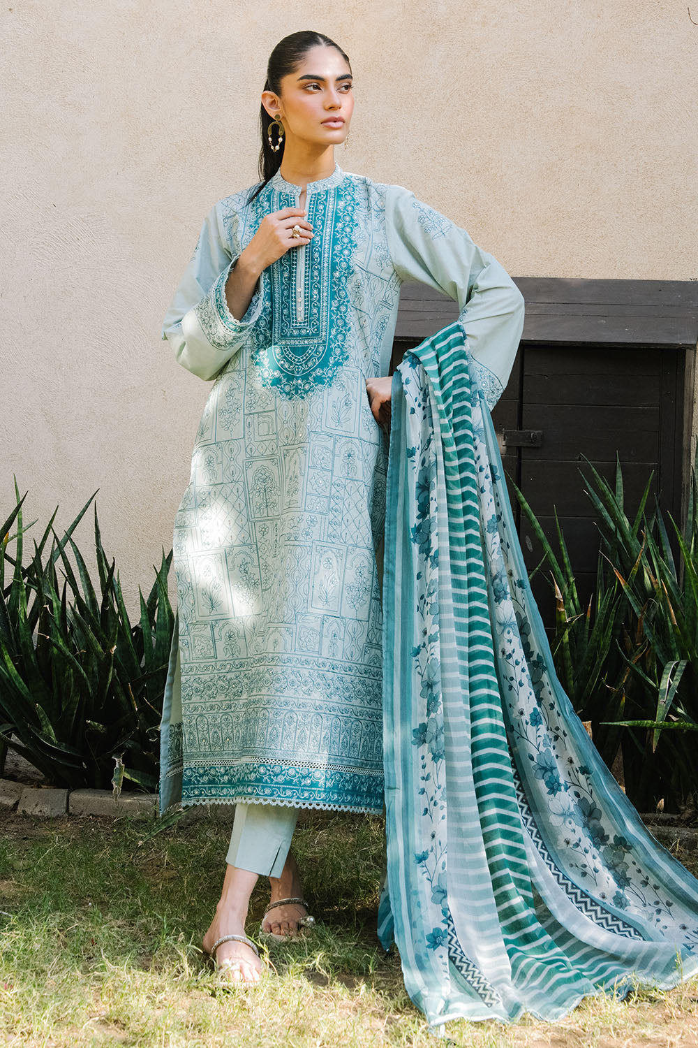 Gul Ahmed 3 Piece Custom Stitched Suit - Aqua - LB31205