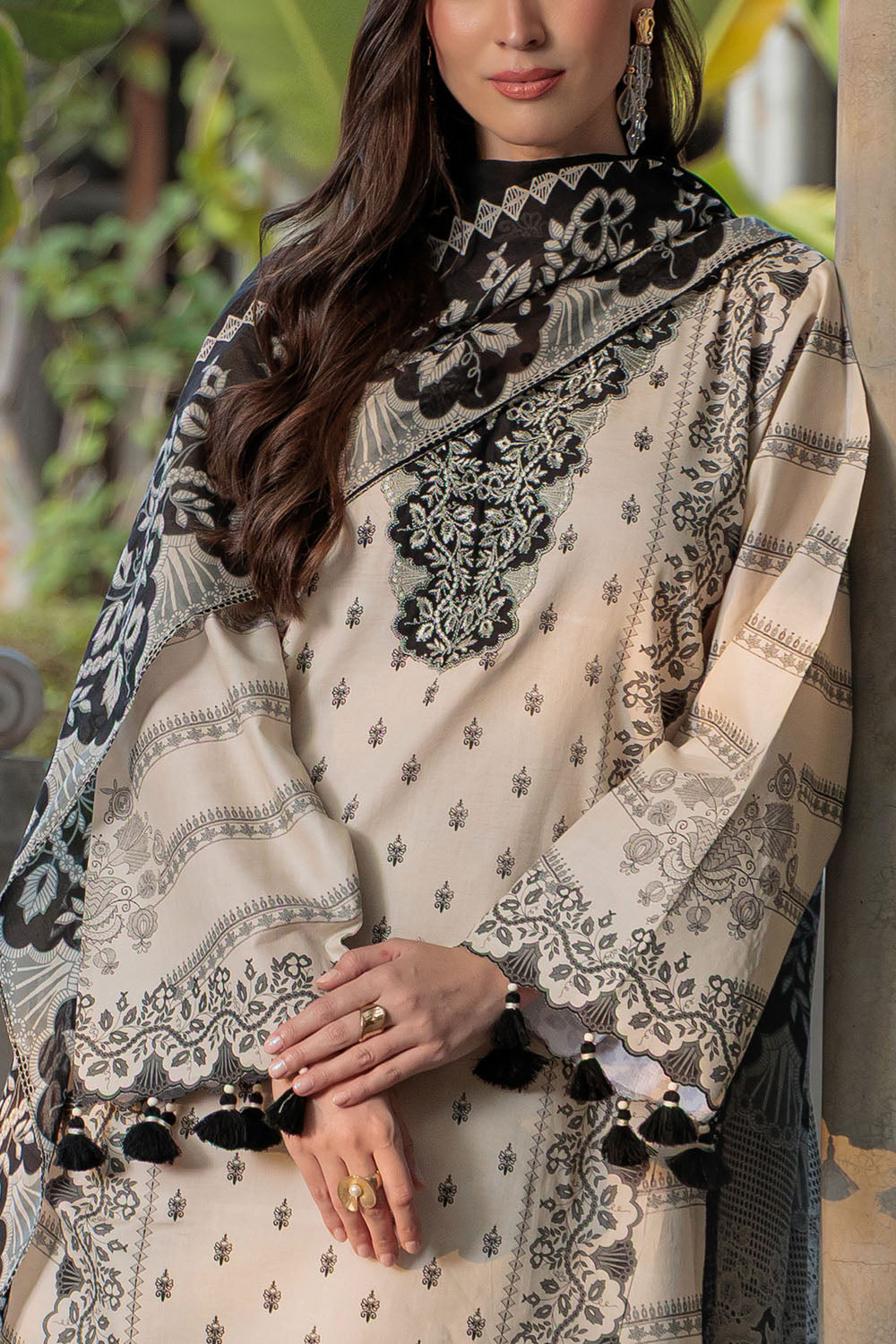 Gul Ahmed 3 Piece Custom Stitched Suit - Off-White - LB31196