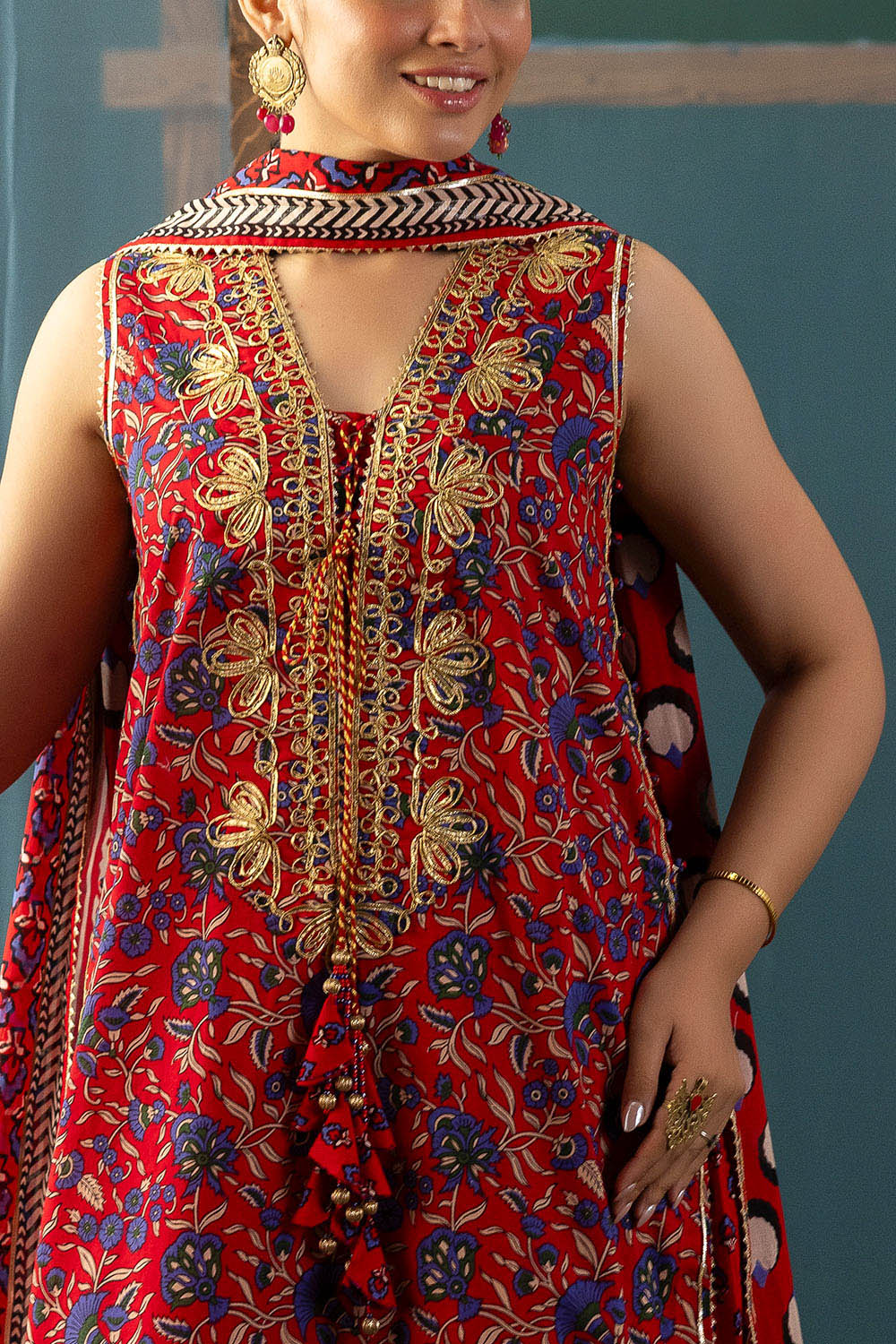 Gul Ahmed 3 Piece Custom Stitched Suit - Red - LB31354