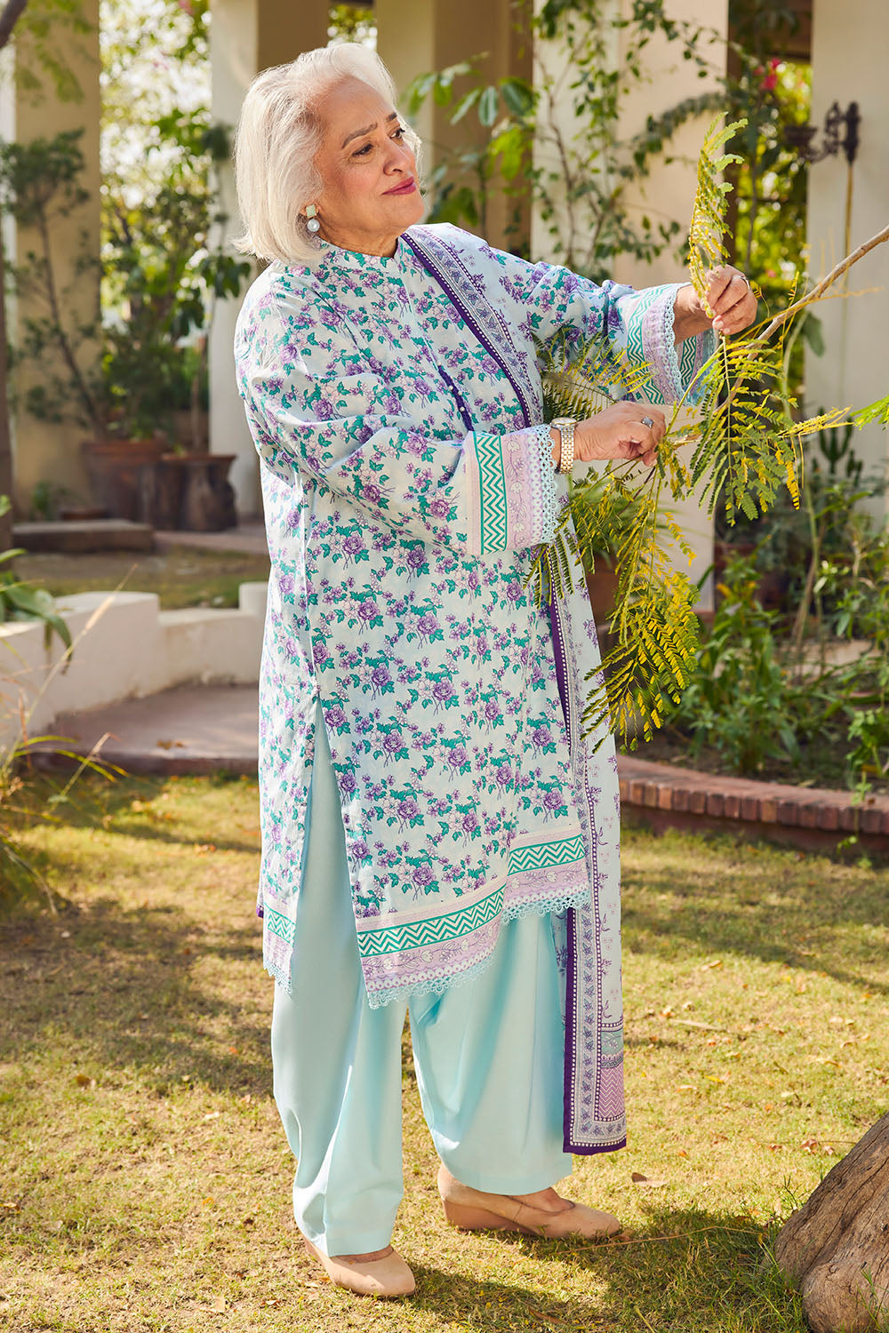 Gul Ahmed 3 Piece Custom Stitched Suit - Green - LB31512