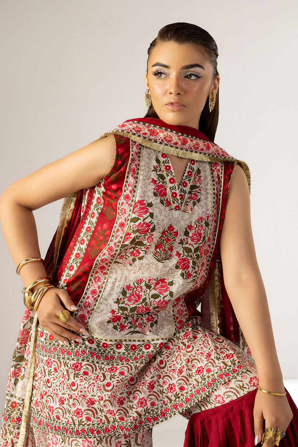 Gul Ahmed 3 Piece Custom Stitched Suit - Red - LB31356