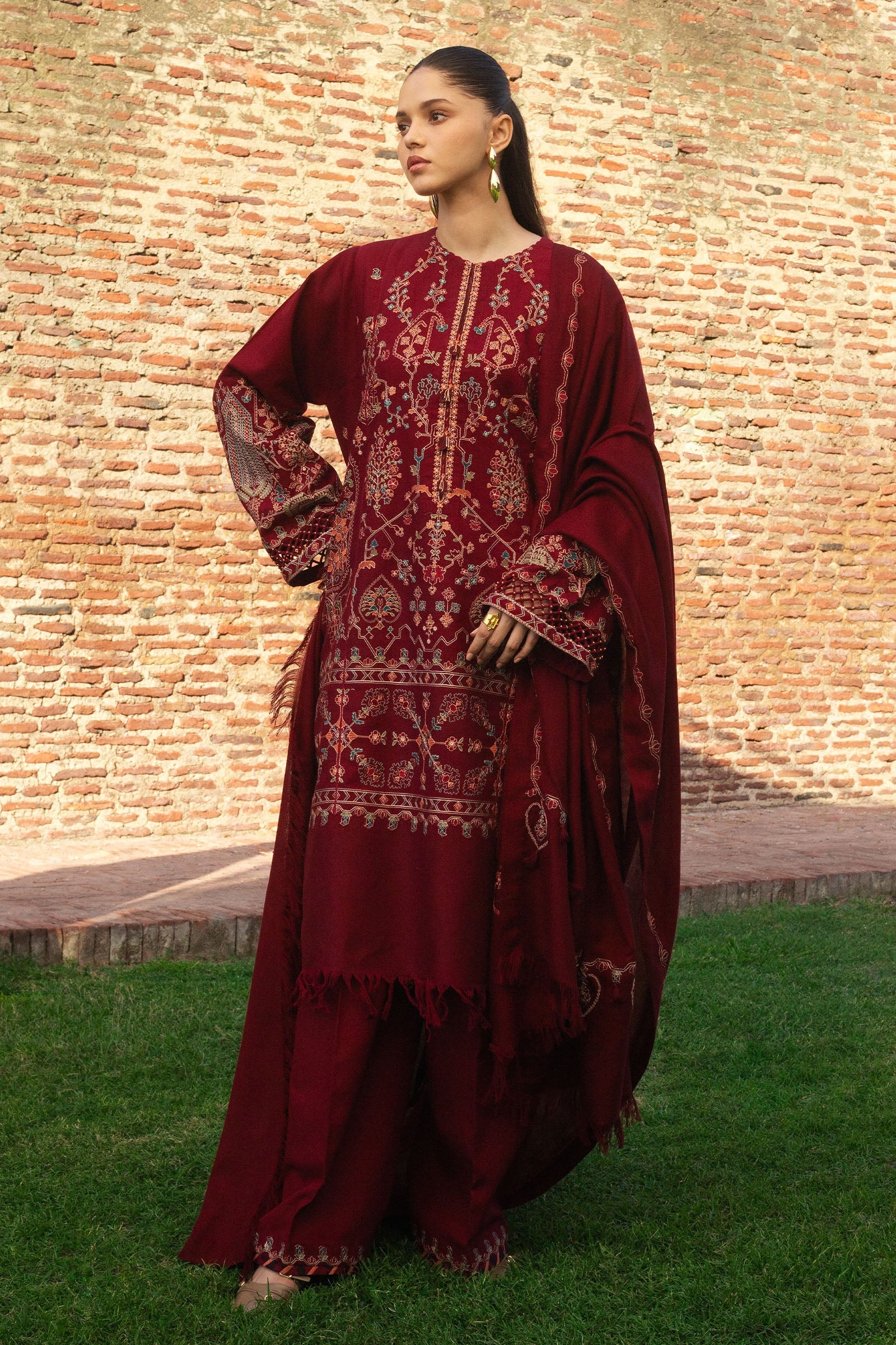 Libasco Zara Shahjahan 3 Piece Custom Stitched Suit - Red - LB288937