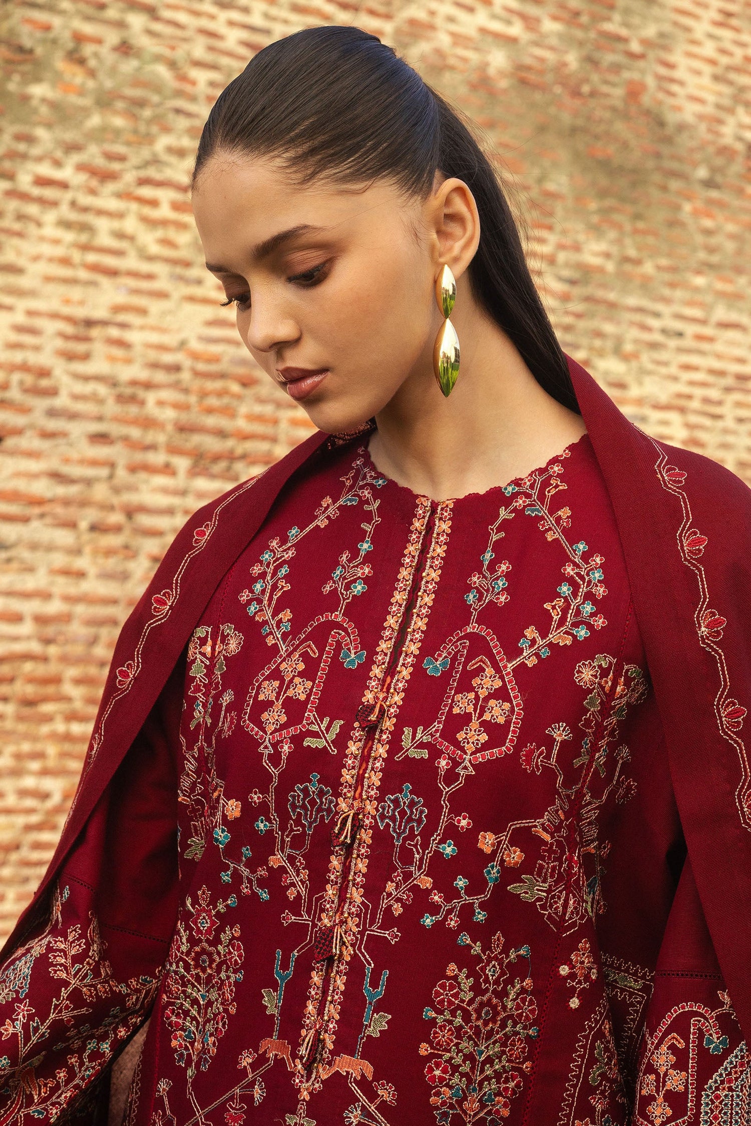 Zara Shahjahan 3 Piece Custom Stitched Suit - Red - LB288937