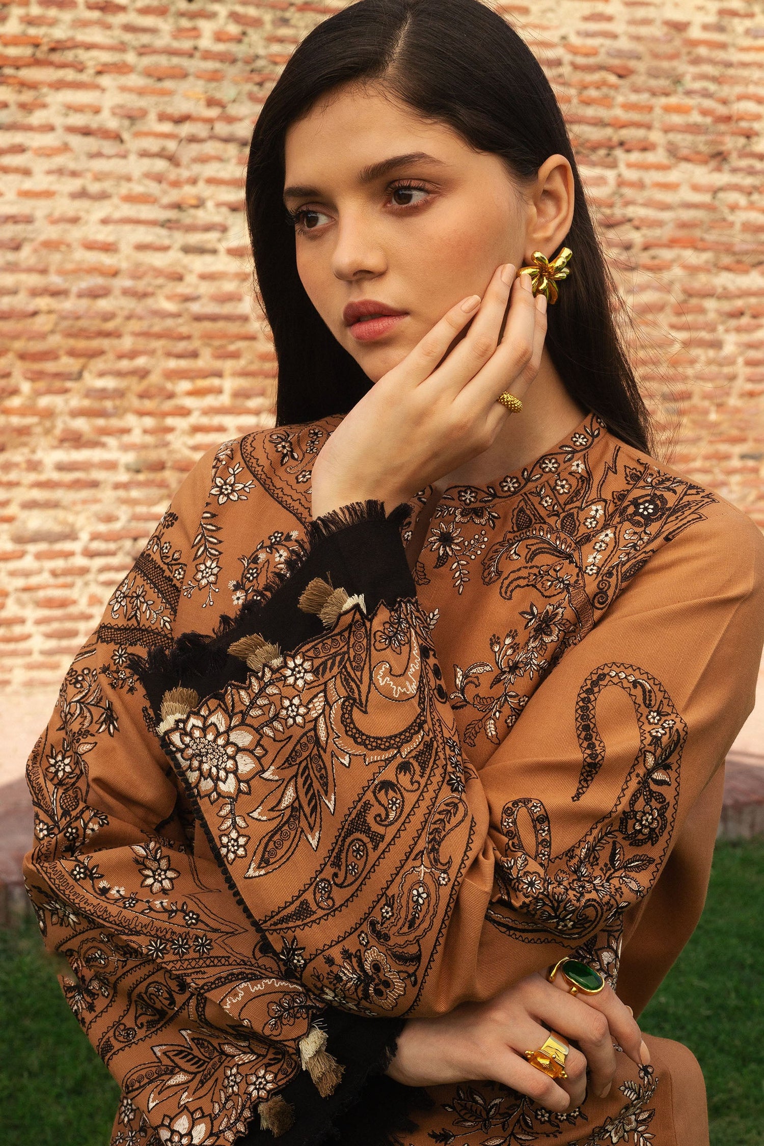 Zara Shahjahan 3 Piece Custom Stitched Suit - Brown - LB288933