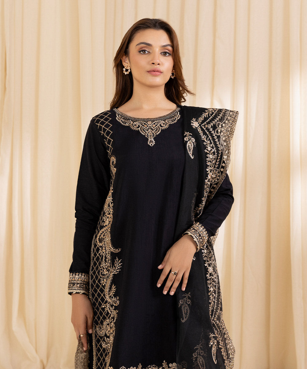 Sapphire 3 Piece Custom Stitched Suit - Black - LB289302