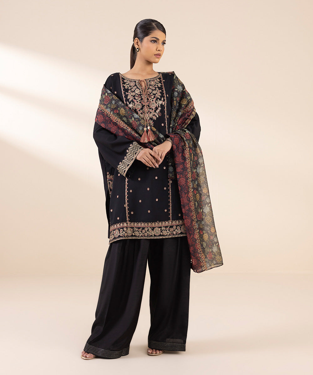 Sapphire 3 Piece Custom Stitched Suit - Black - LB289339