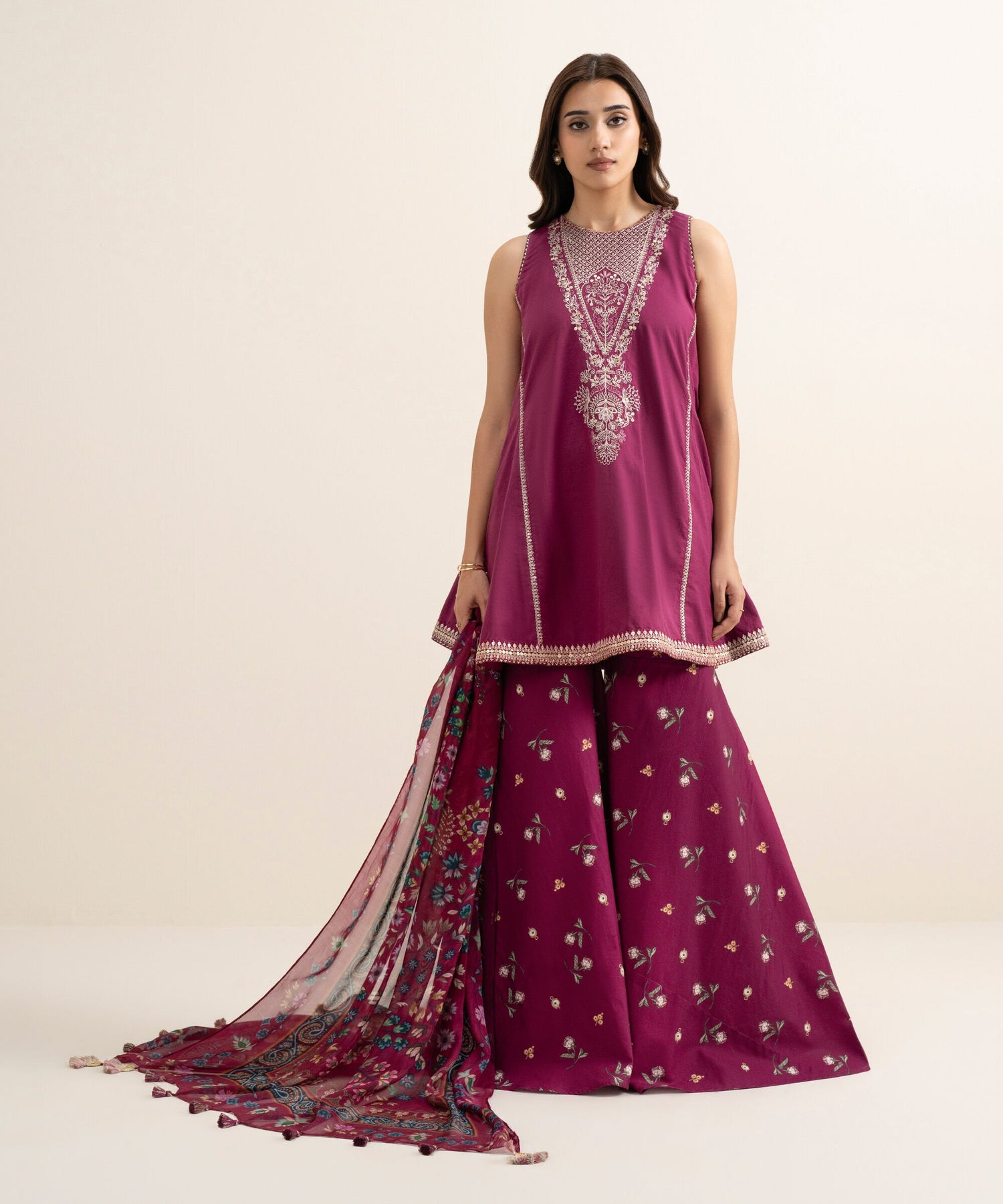 Sapphire 3 Piece Custom Stitched Suit - Pink - LB31393