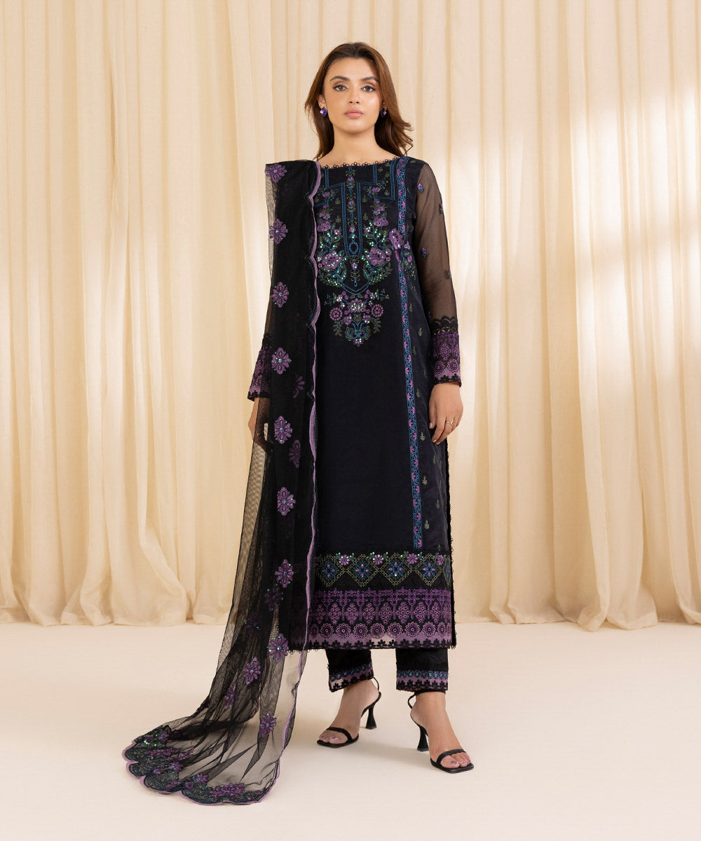 Sapphire 3 Piece Custom Stitched Suit - Black - LB289223