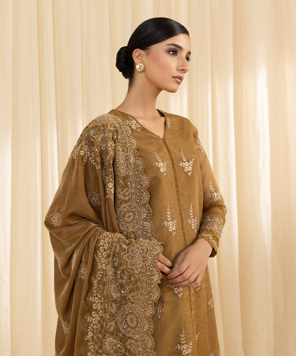 Sapphire 3 Piece Custom Stitched Suit - Brown - LB288103