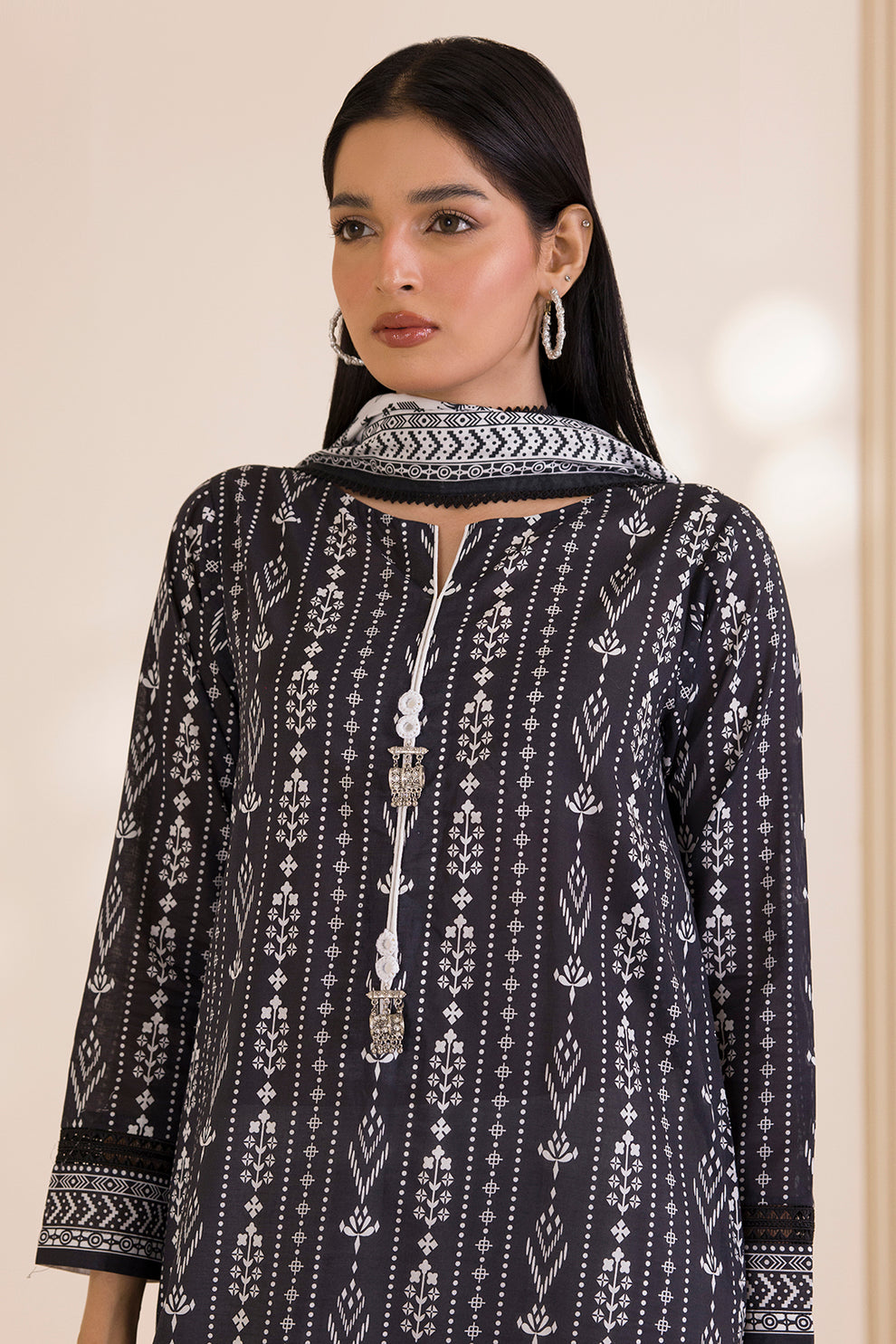 Zellbury 2 Piece Custom Stitched Suit - Black - LB31033