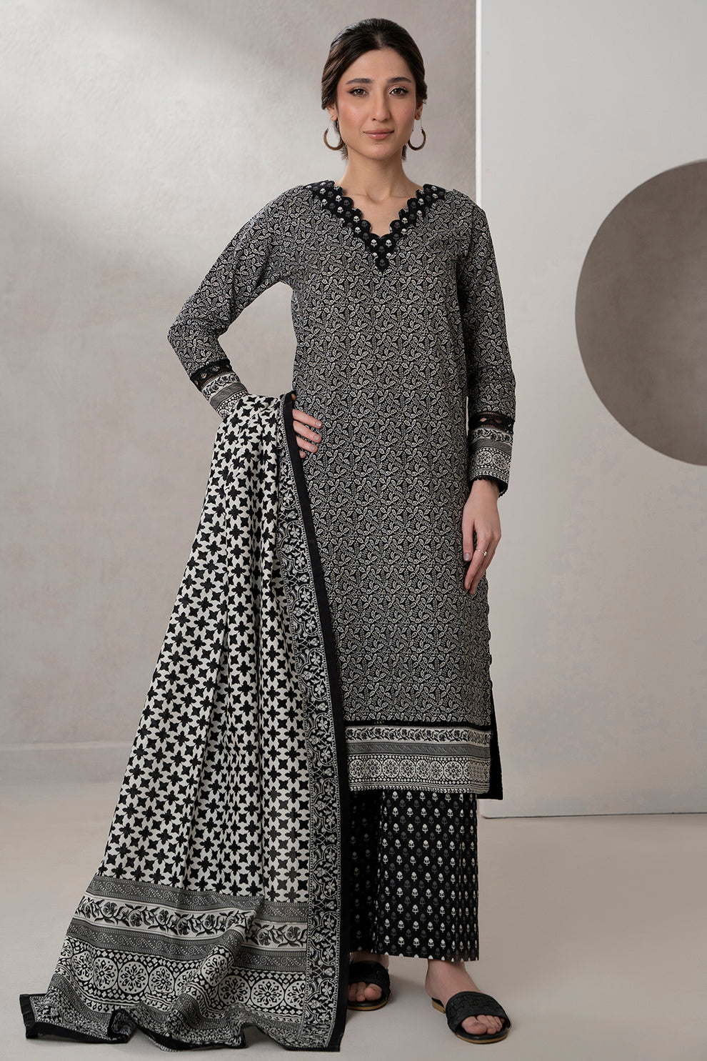 Zellbury 3 Piece Custom Stitched Suit - Black - LB30376