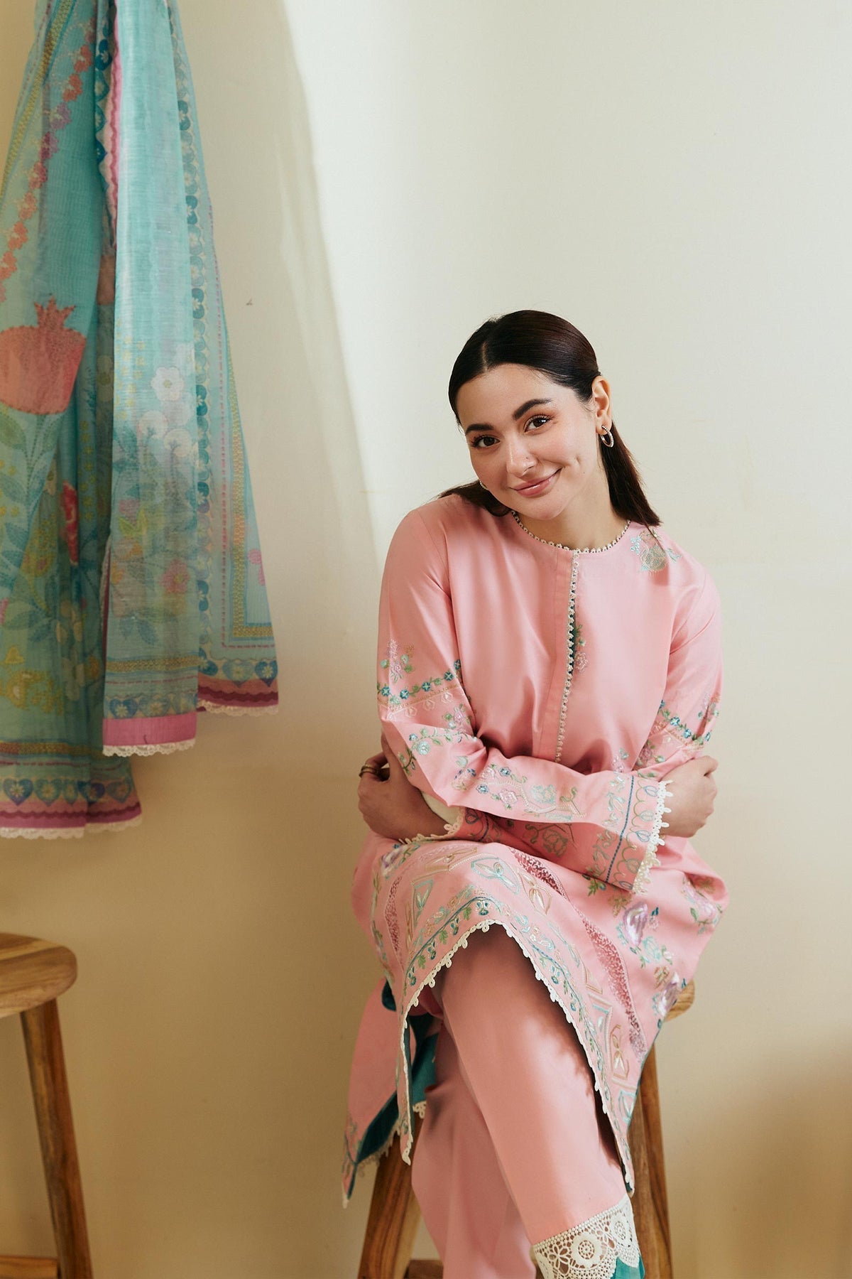 Zara Shahjahan 3 Piece Custom Stitched Suit - Pink - LB285830