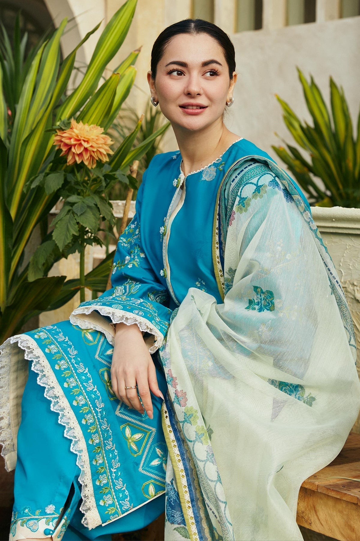 Zara Shahjahan 3 Piece Custom Stitched Suit - Blue - LB285822