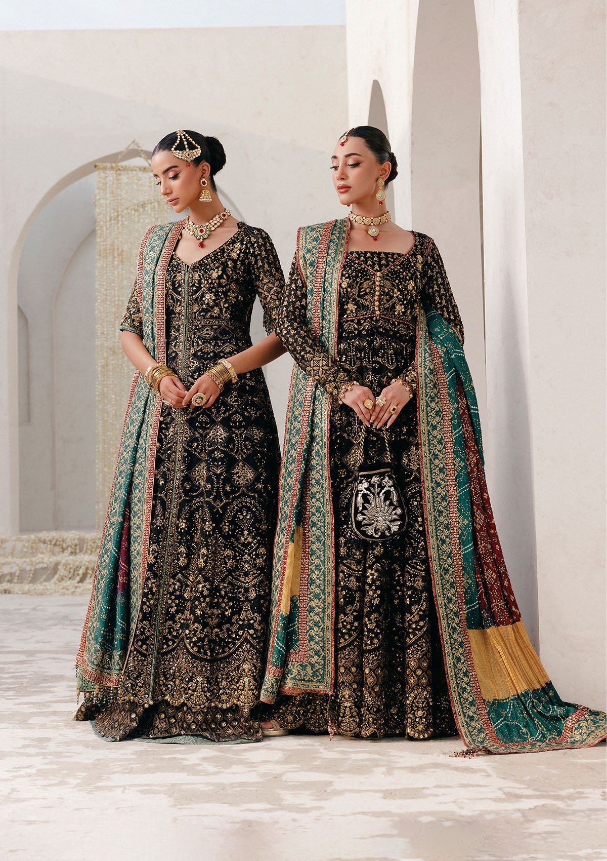 AIK 3 Piece Custom Stitched Suit - Black - LB30961