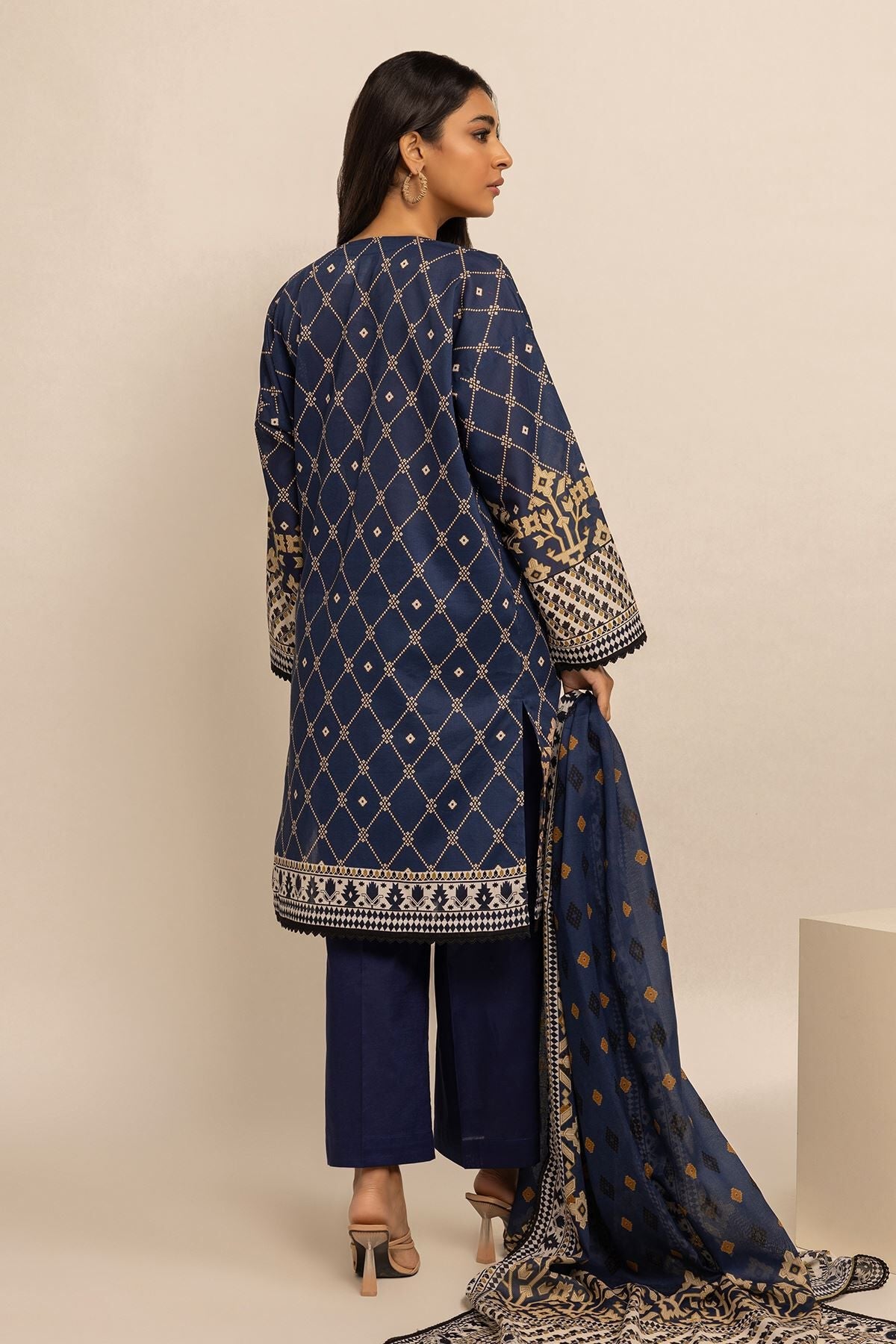 Khaadi 3 Piece Custom Stitched Suit - Blue - LB285626