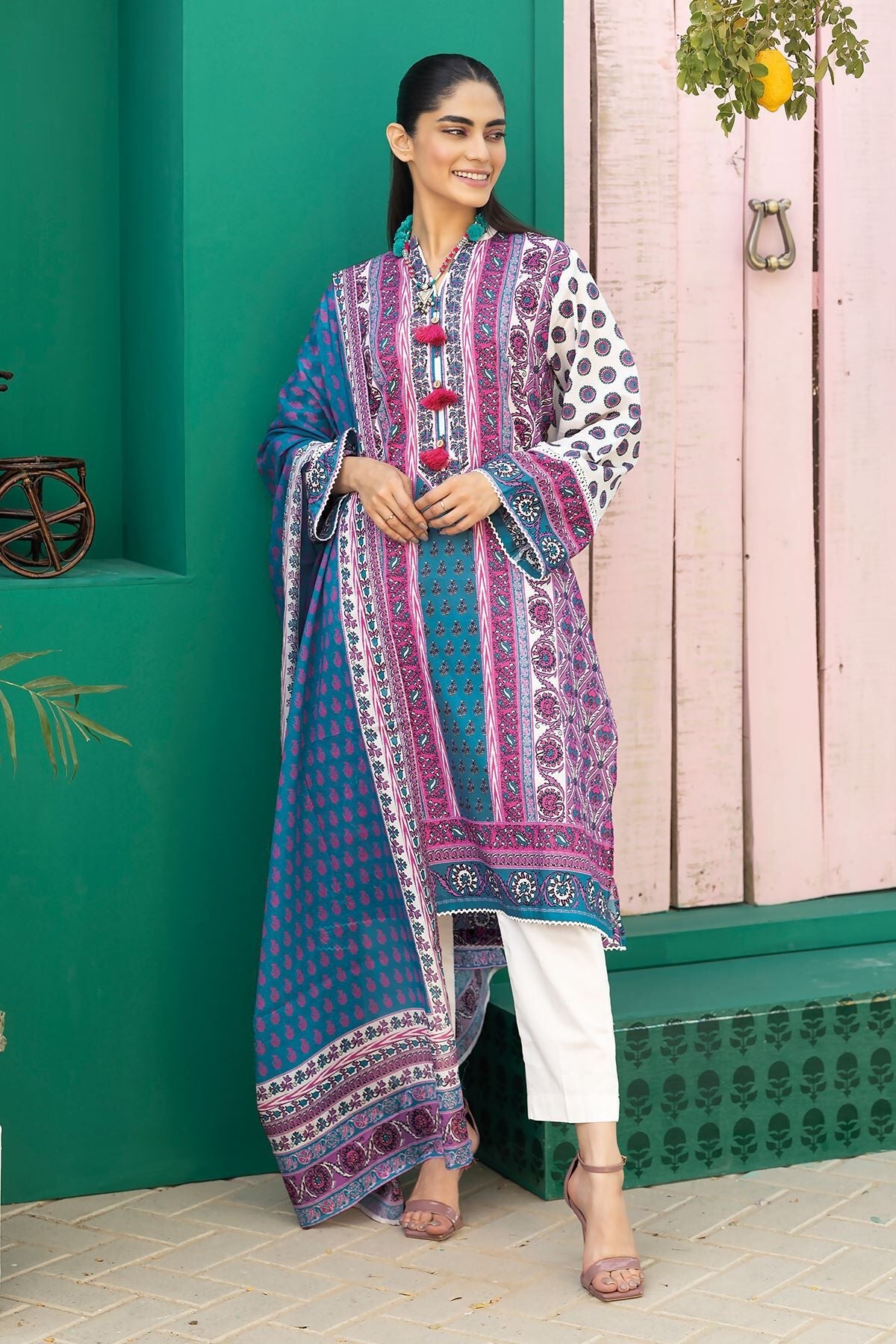 Khaadi 3 Piece Custom Stitched Suit - Blue - LB285641