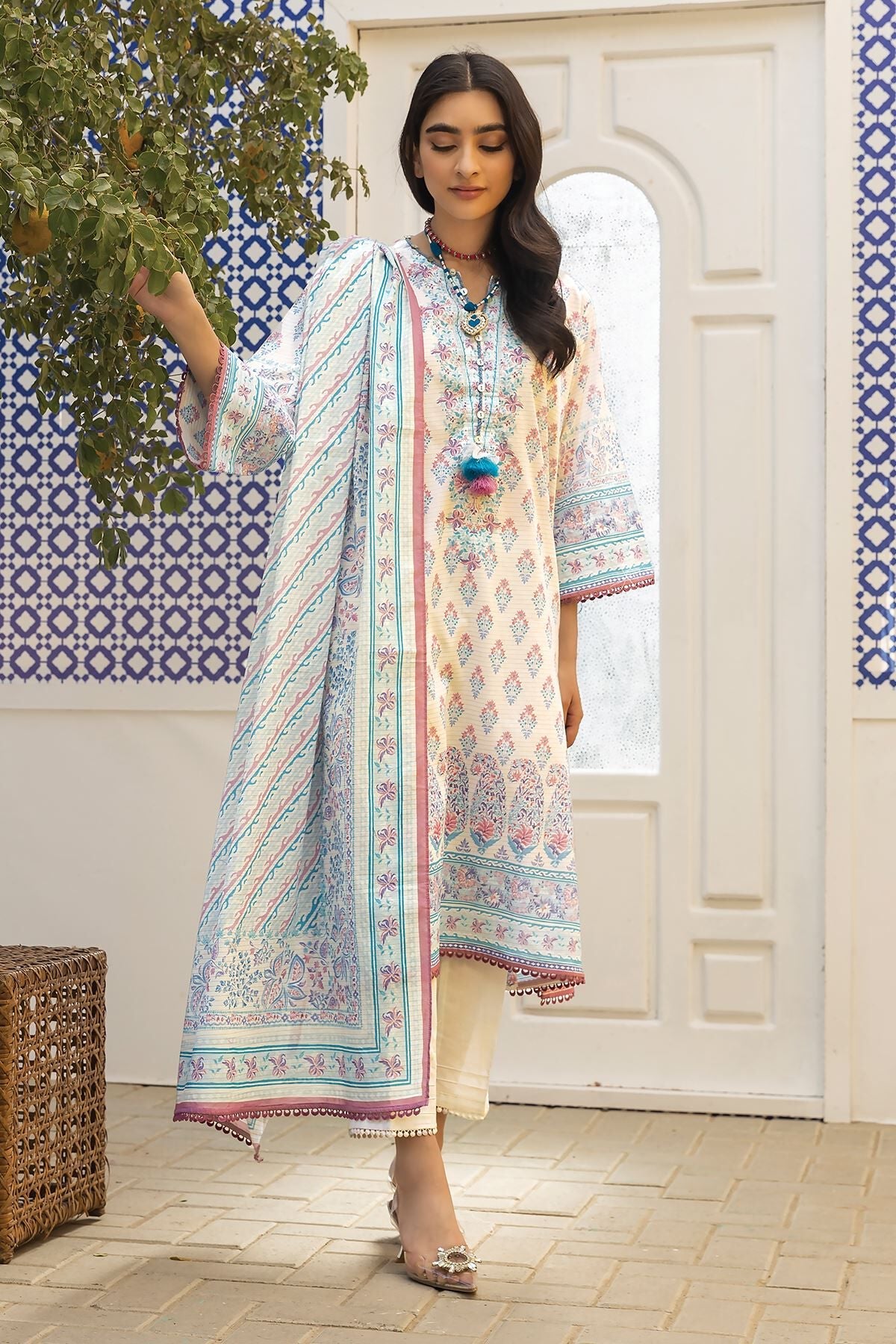 Khaadi 3 Piece Custom Stitched Suit - Off-White - LB285544