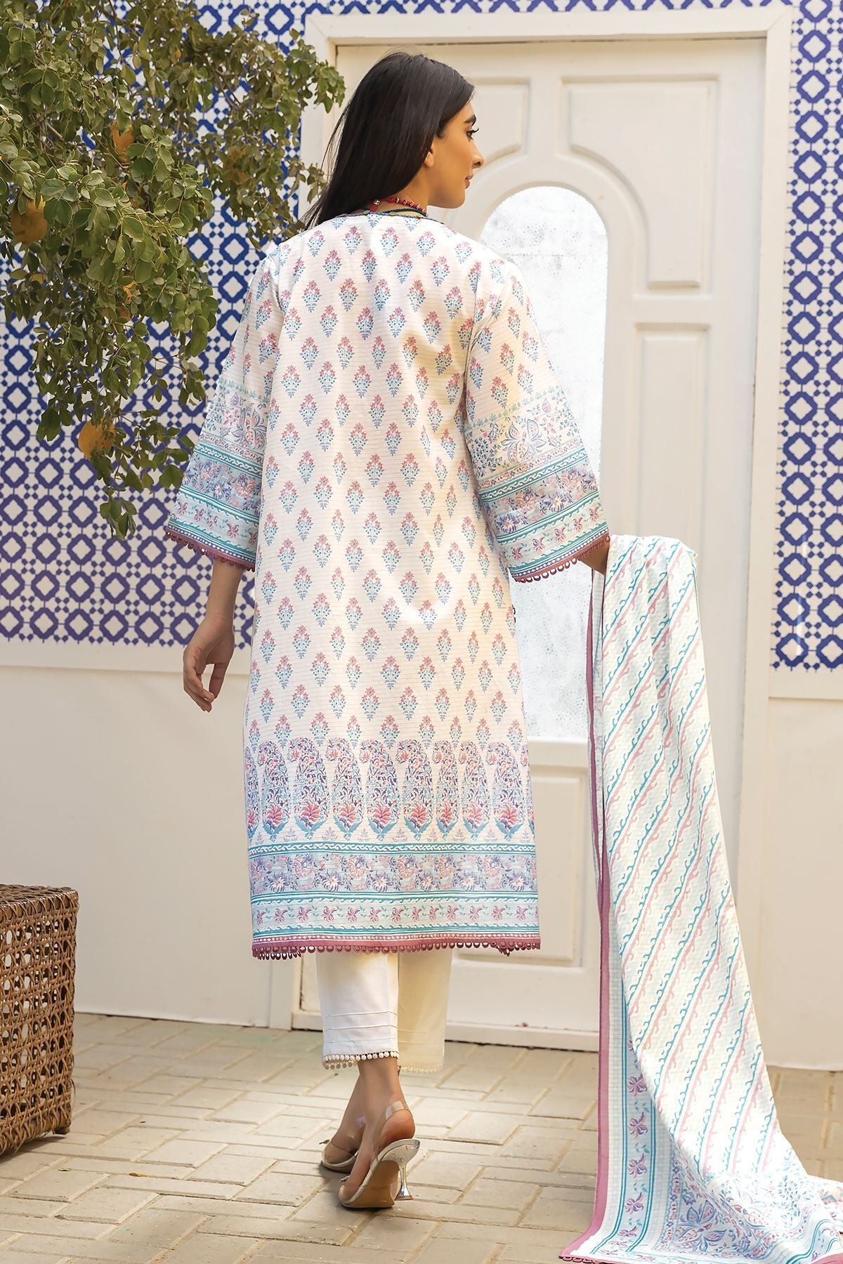 Khaadi 3 Piece Custom Stitched Suit - Off-White - LB285544