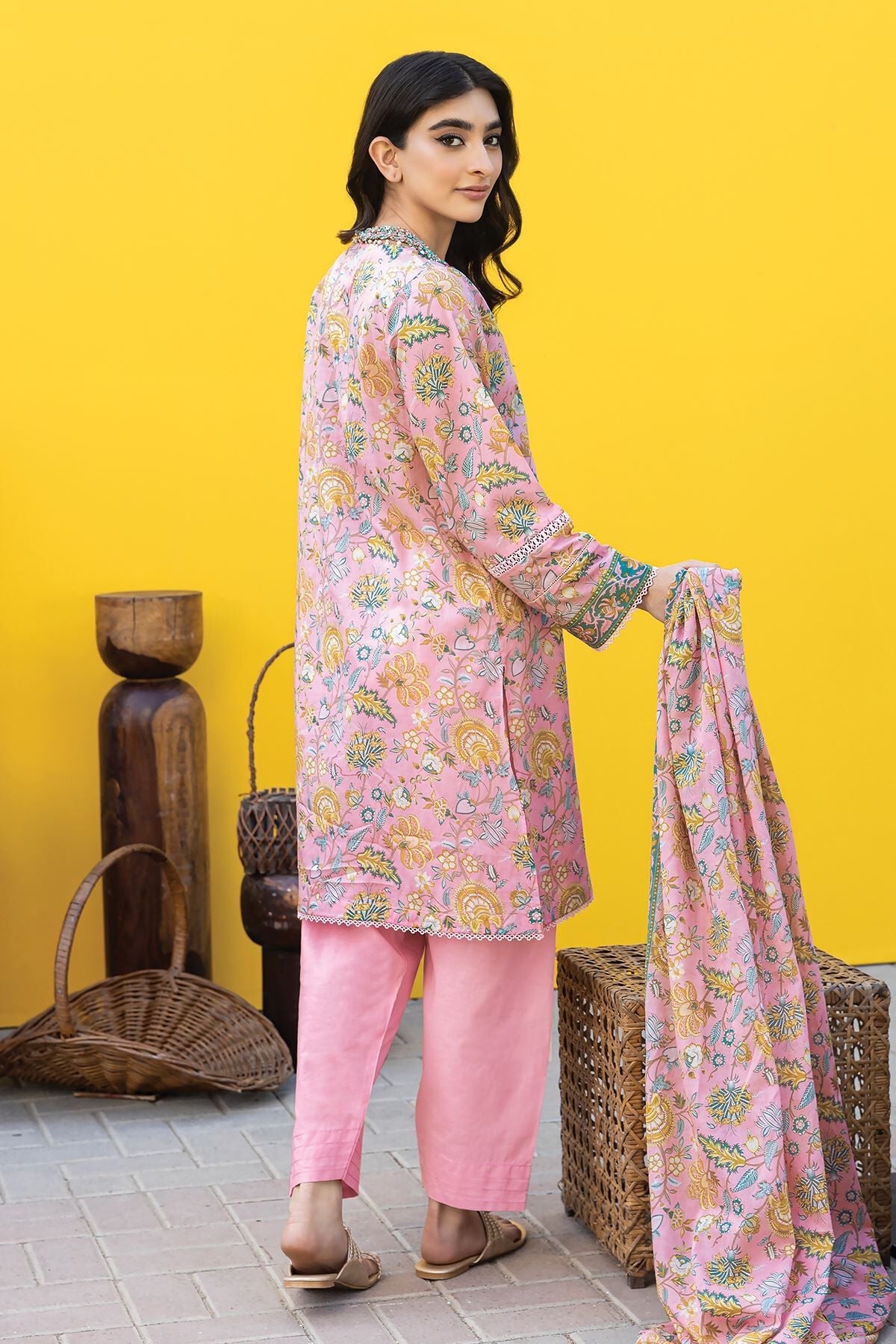 Khaadi 3 Piece Custom Stitched Suit - Pink - LB285567