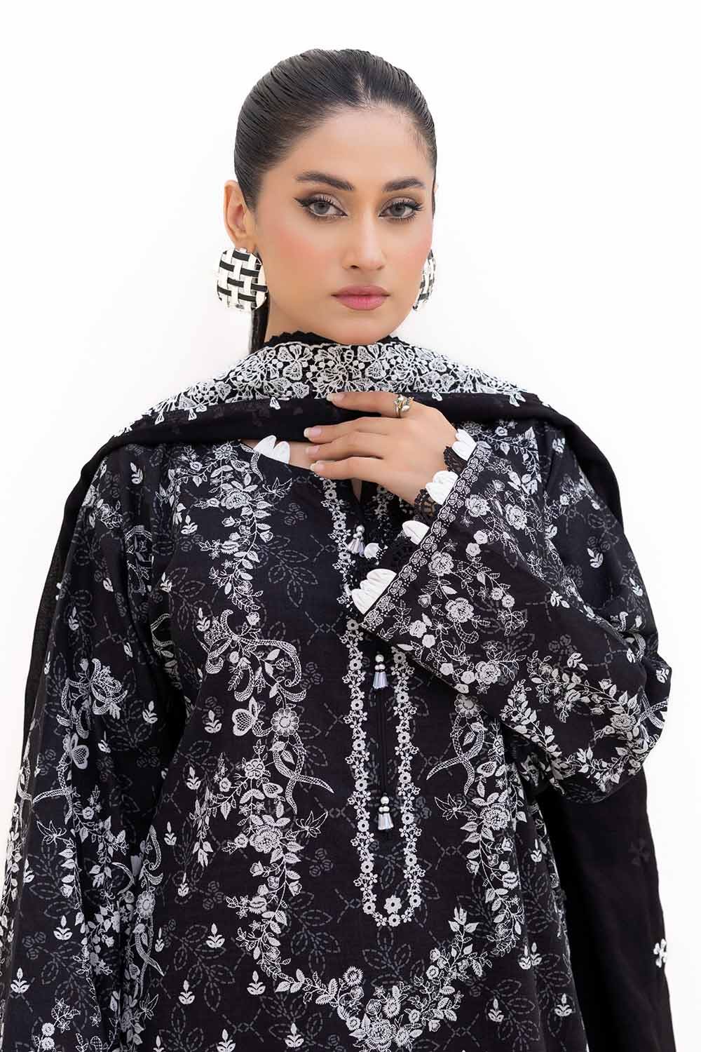 Gul Ahmed 3 Piece Custom Stitched Suit - Black - LB288019