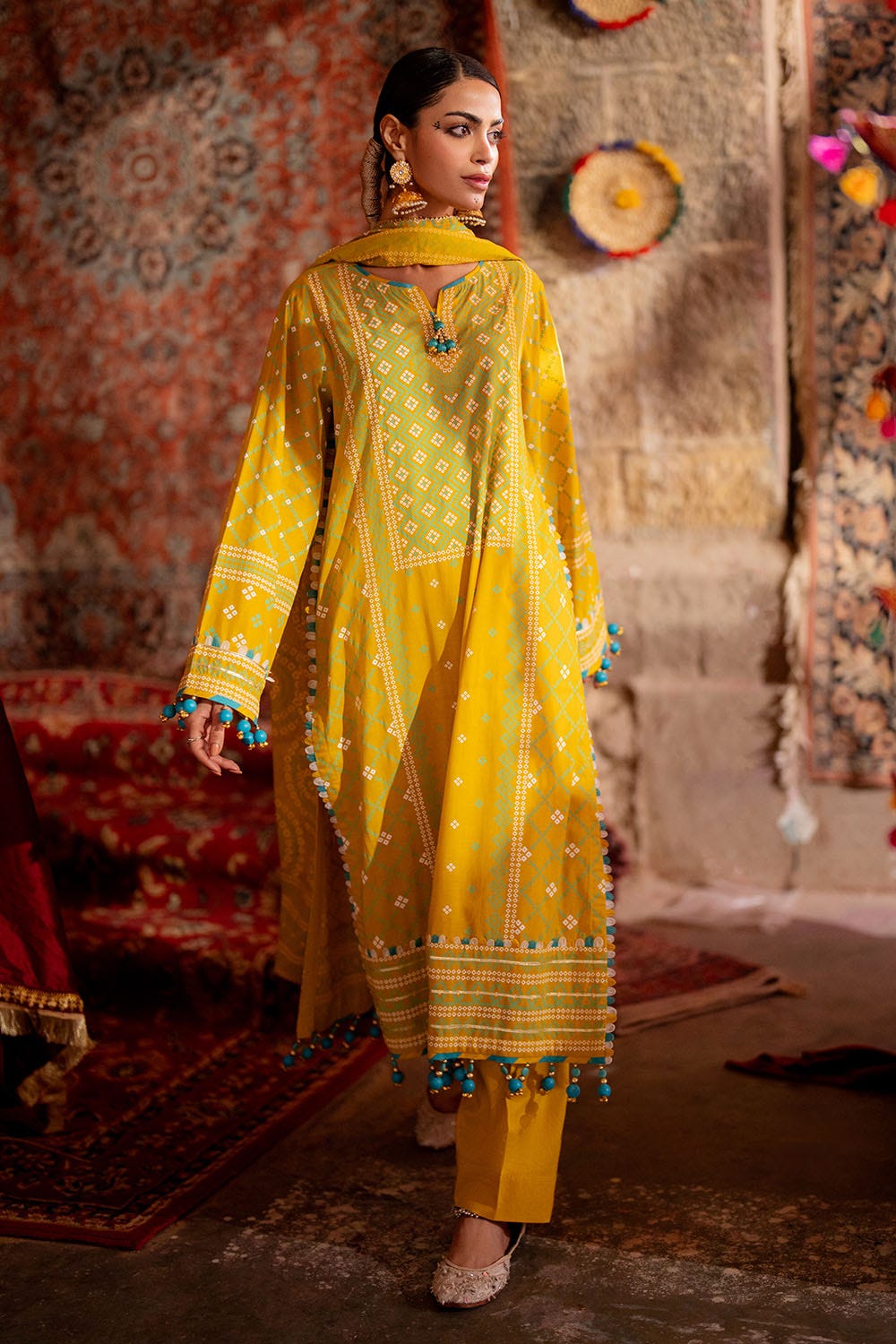 Gul Ahmed 3 Piece Custom Stitched Suit - Yellow - LB29192