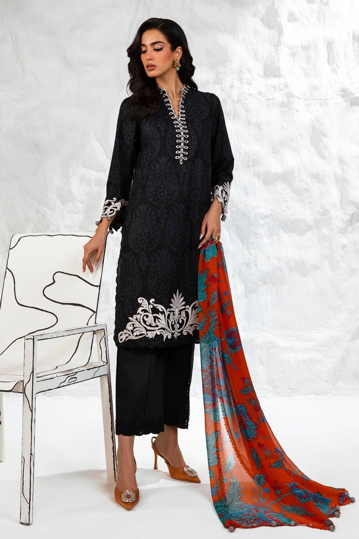 Sana Safinaz 3 Piece Custom Stitched Suit - Black - LB286841