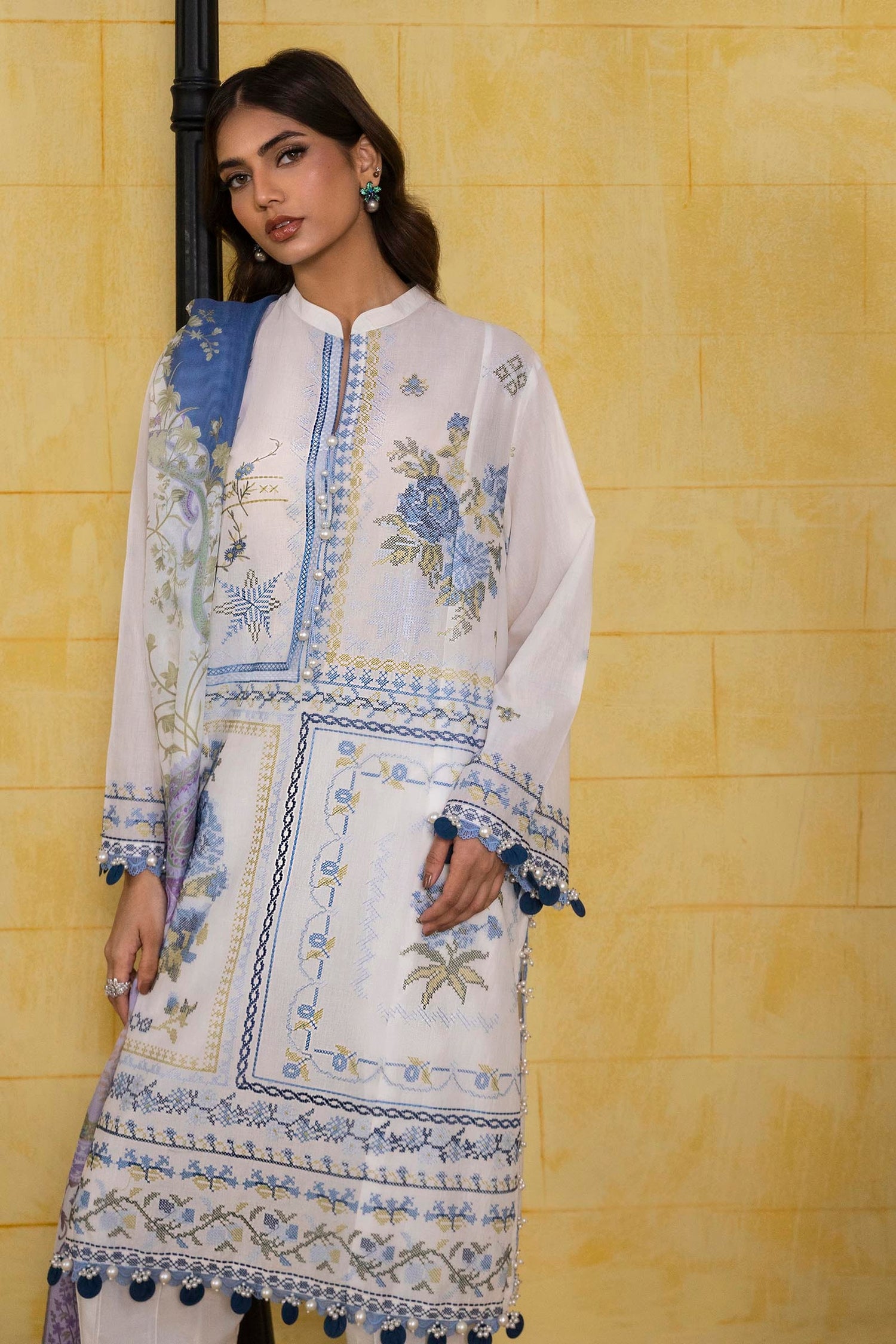 Sana Safinaz 3 Piece Custom Stitched Suit - Off-White - LB29397