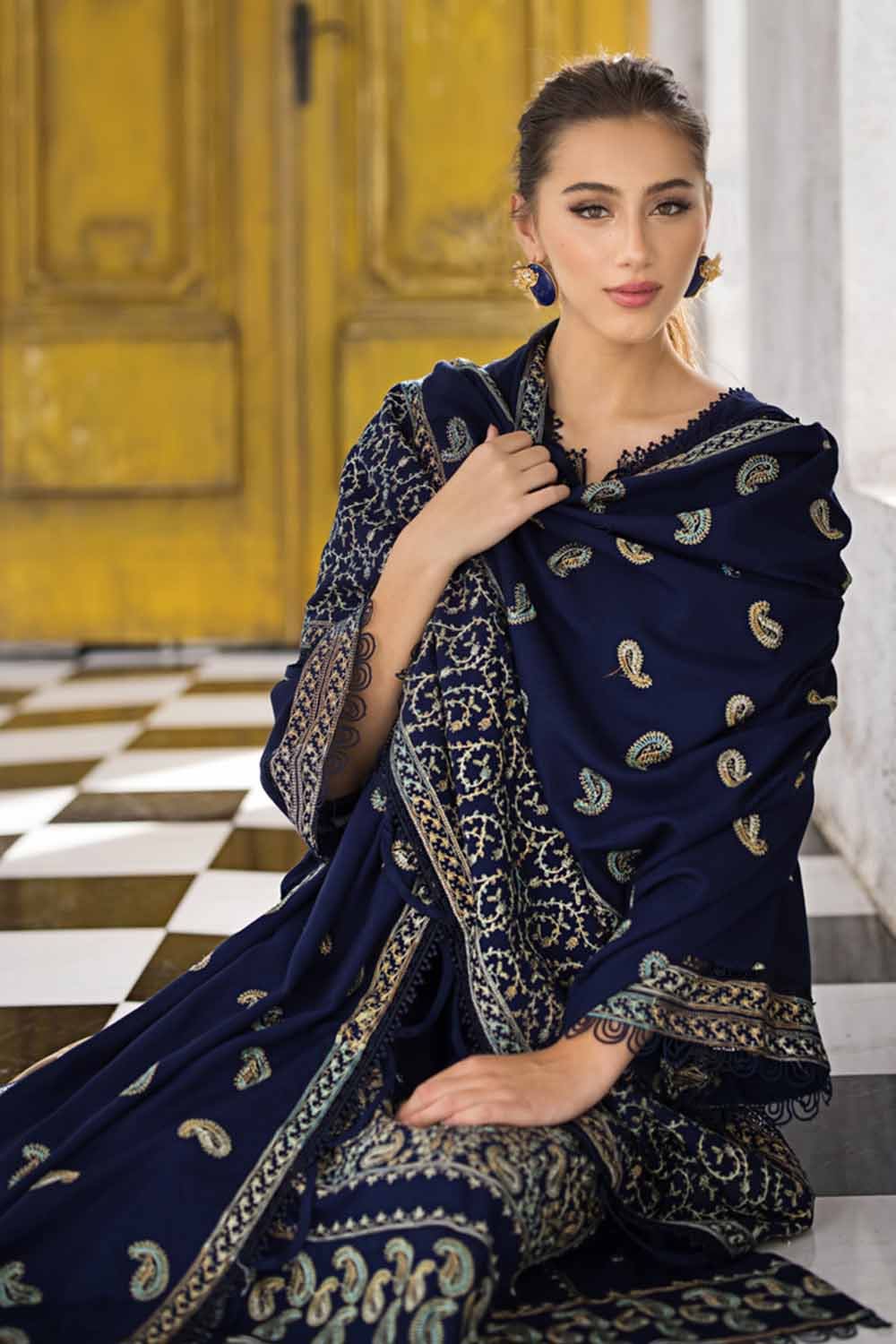 Gul Ahmed 3 Piece Custom Stitched Suit - Blue - LB285001